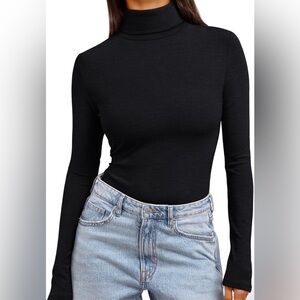 Trendy Queen Women's Turtleneck Long Sleeve Shirt